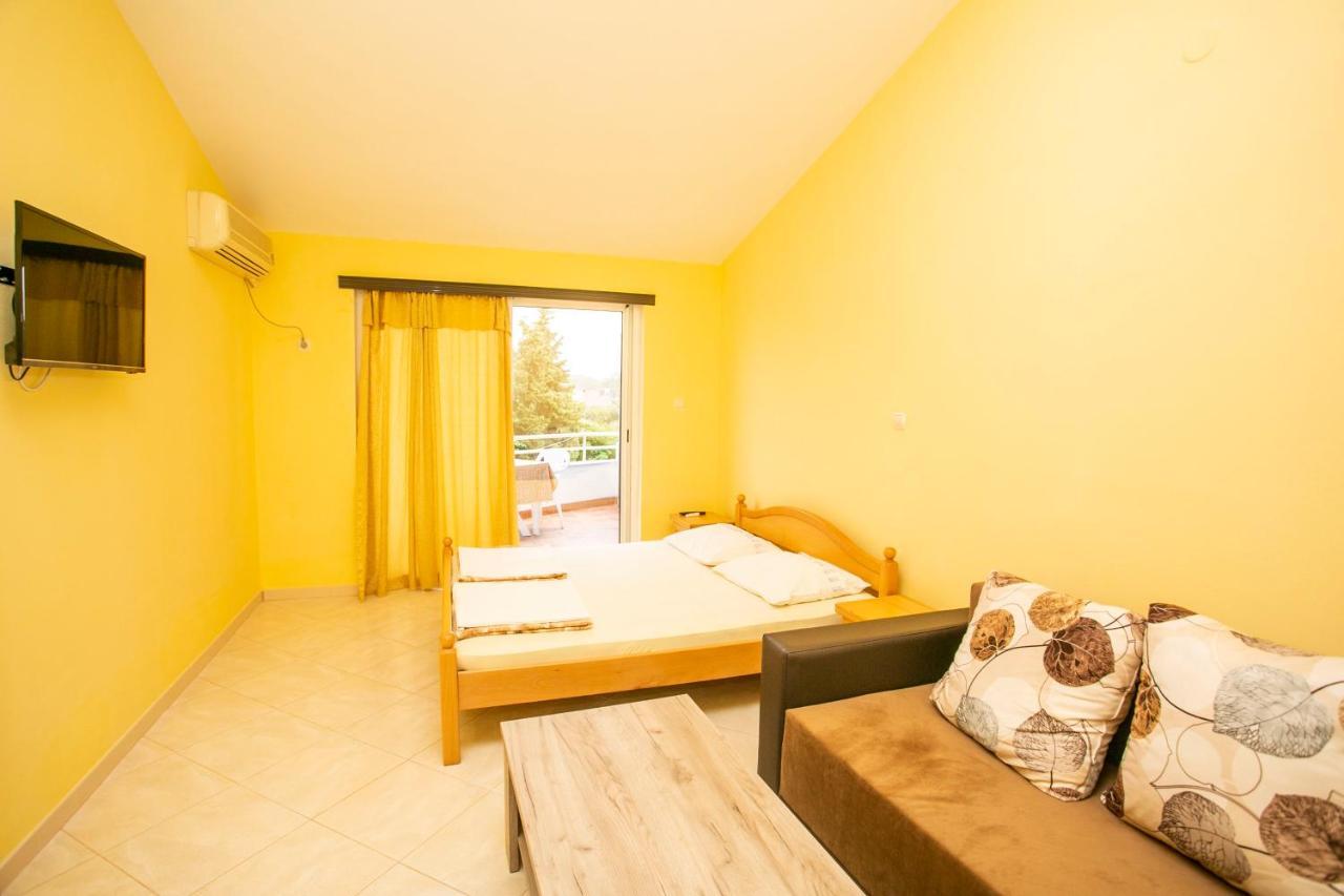 Casa Agata Apartment Ulcinj Bagian luar foto